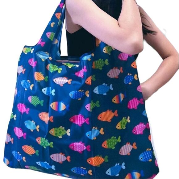 Colorful Fish 🐟 Tote - Picture 6 of 7